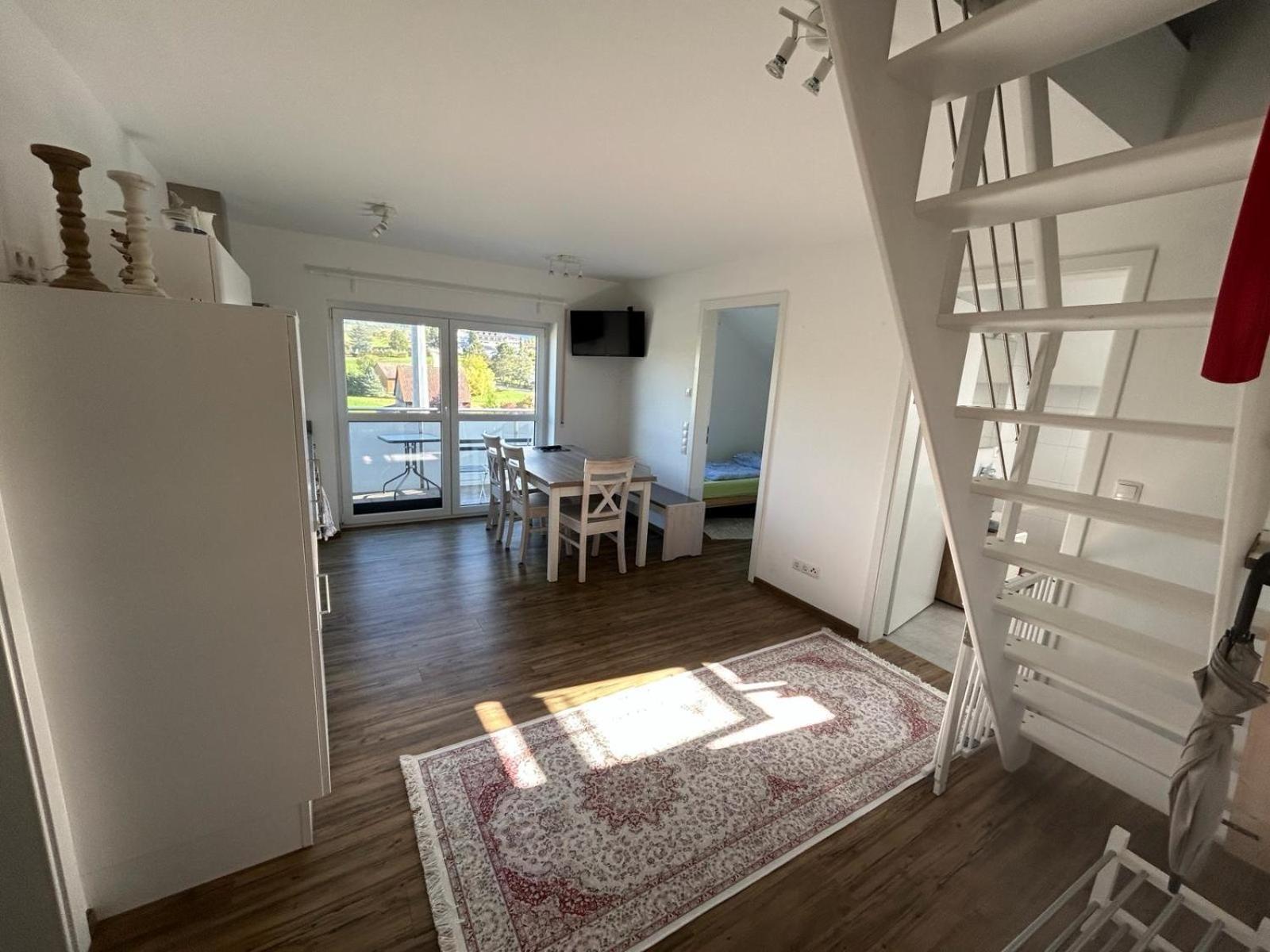 3 Zimmer Neubauwohnung In Der Schwaebischen Toskana Loewenstein Luaran gambar