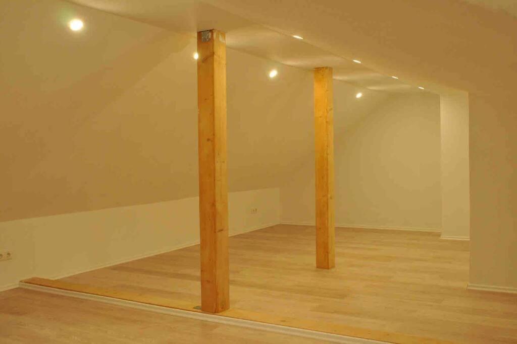 3 Zimmer Neubauwohnung In Der Schwaebischen Toskana Loewenstein Luaran gambar