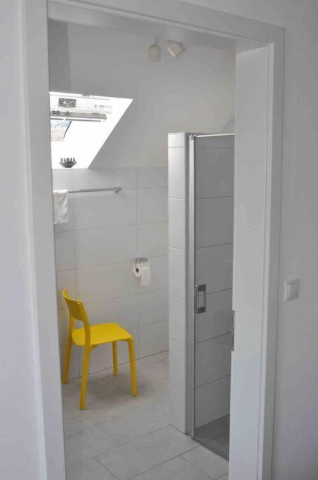 3 Zimmer Neubauwohnung In Der Schwaebischen Toskana Loewenstein Luaran gambar